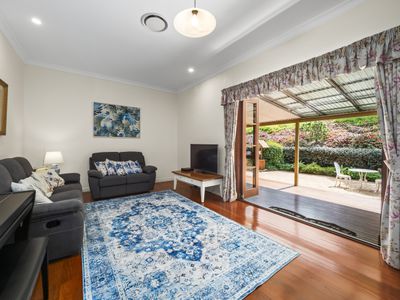 24 Cynthia Hunt Drive, Flaxton
