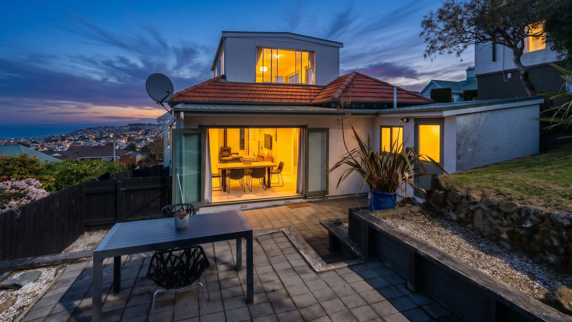Spectacular Views. Serious Garaging. Prime Spot