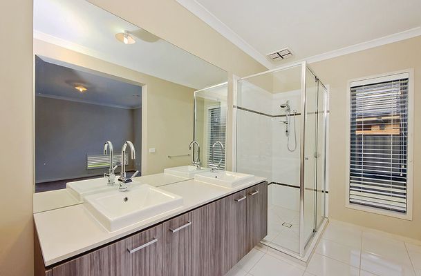 54 Bridgehaven Road, Craigieburn