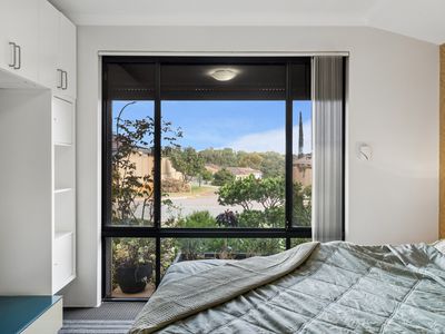 89 Cheltenham Loop, Bertram