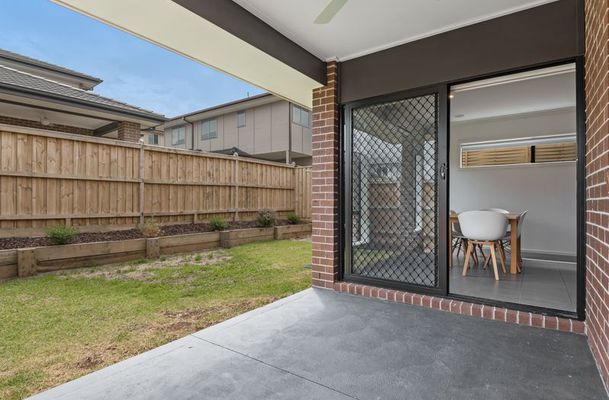 34 Edara Circuit, Greenvale