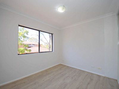 8 / 13 Gordon Street, Bankstown