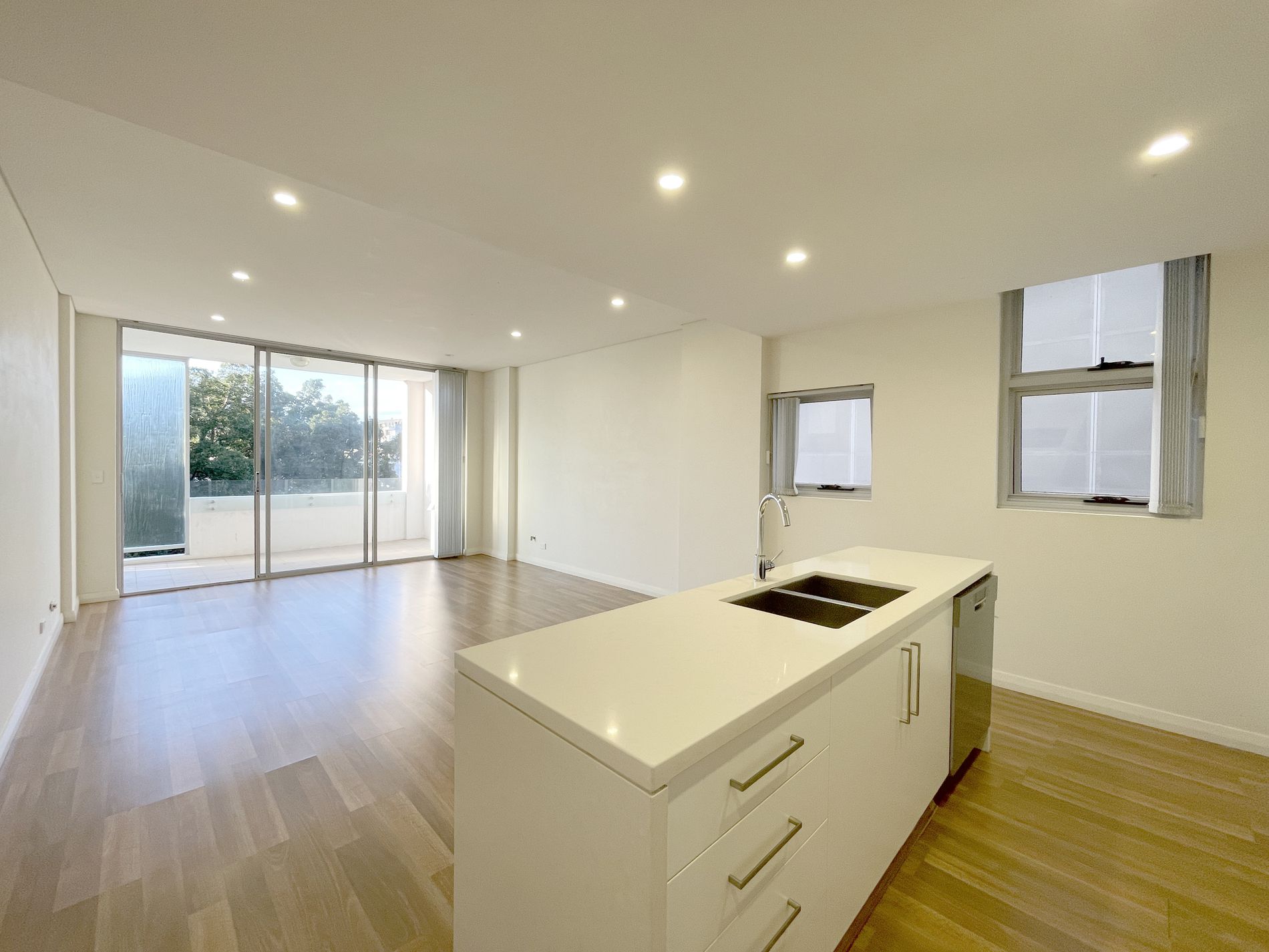 14 / 2A Duke Street, Kensington