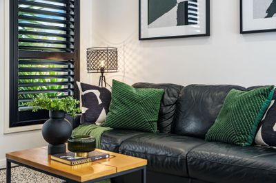 72 Silvester Way, GLEDSWOOD HILLS, Gledswood Hills - Thumbnail 2