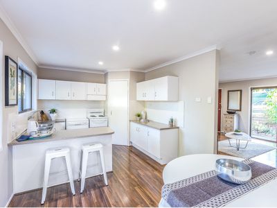 6 Ritsie Street, Rochedale South
