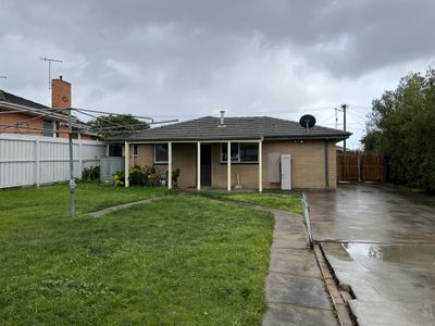 15 Karana Avenue, Grovedale