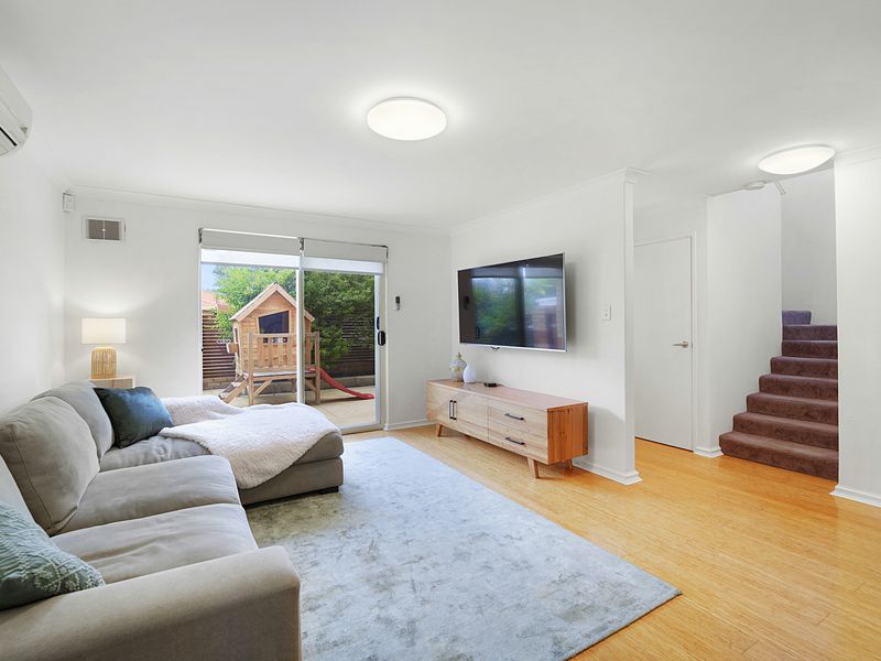 1 / 75 Dover Road, Scarborough