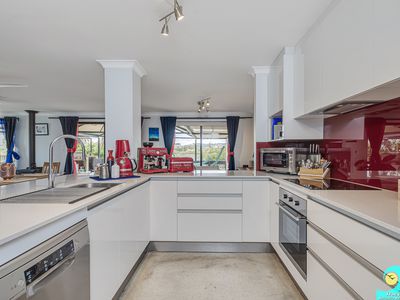 19 Newquay Close, Yanchep