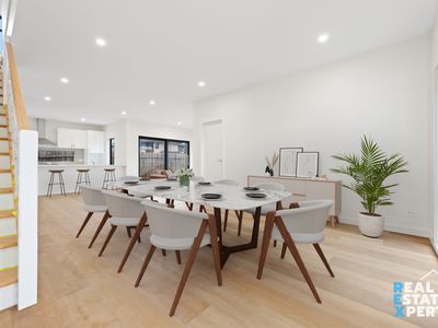 8 Success Place, Hampton Park