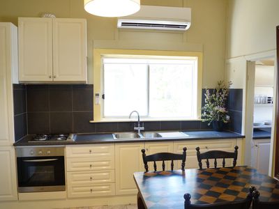 28 Albert Street, Horsham