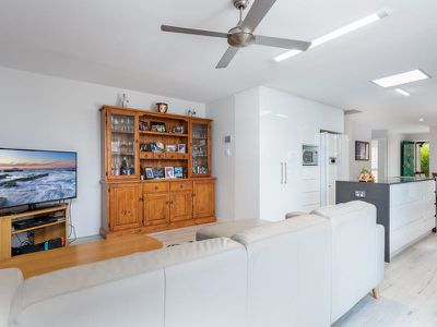 62 Brentwood Avenue, Mooloolaba