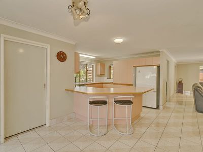 43 Dorset Drive, Rochedale South