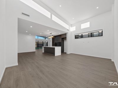 7 Gulshan Avenue, Claremont Meadows