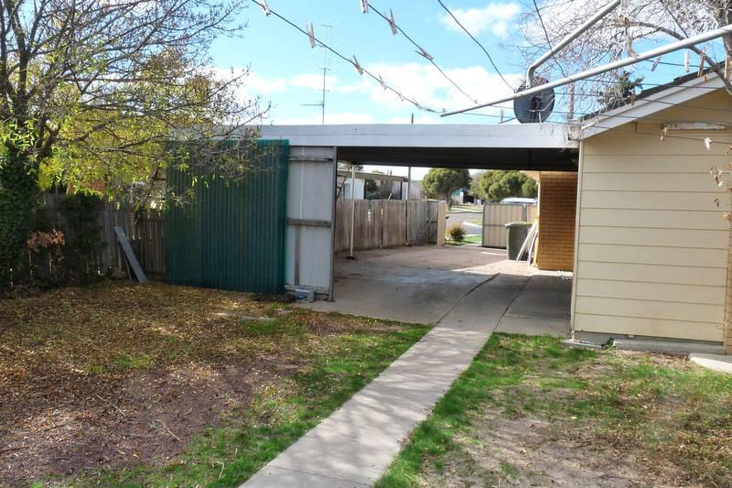 13 Forsyth Avenue, Horsham