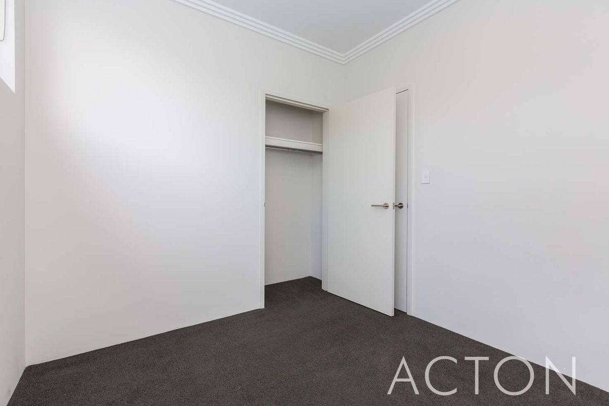 3 / 226 Hampden Road, Crawley