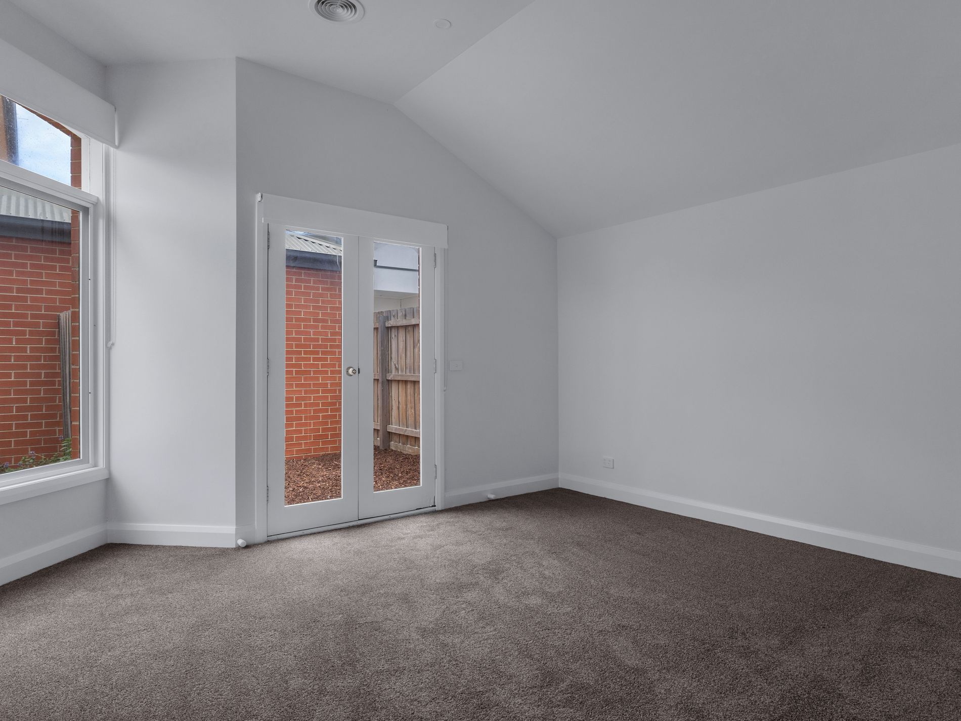 4 / 94 Power Street, Williamstown