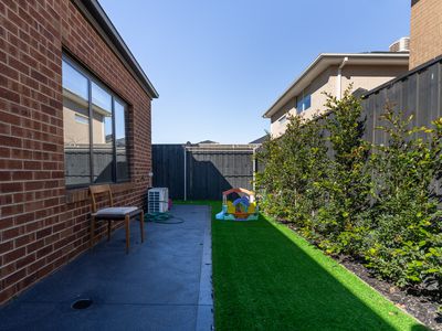 55 Starboard Way, Werribee South