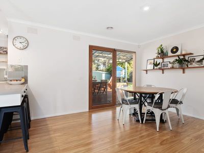 7 Banbury Court, Somerville