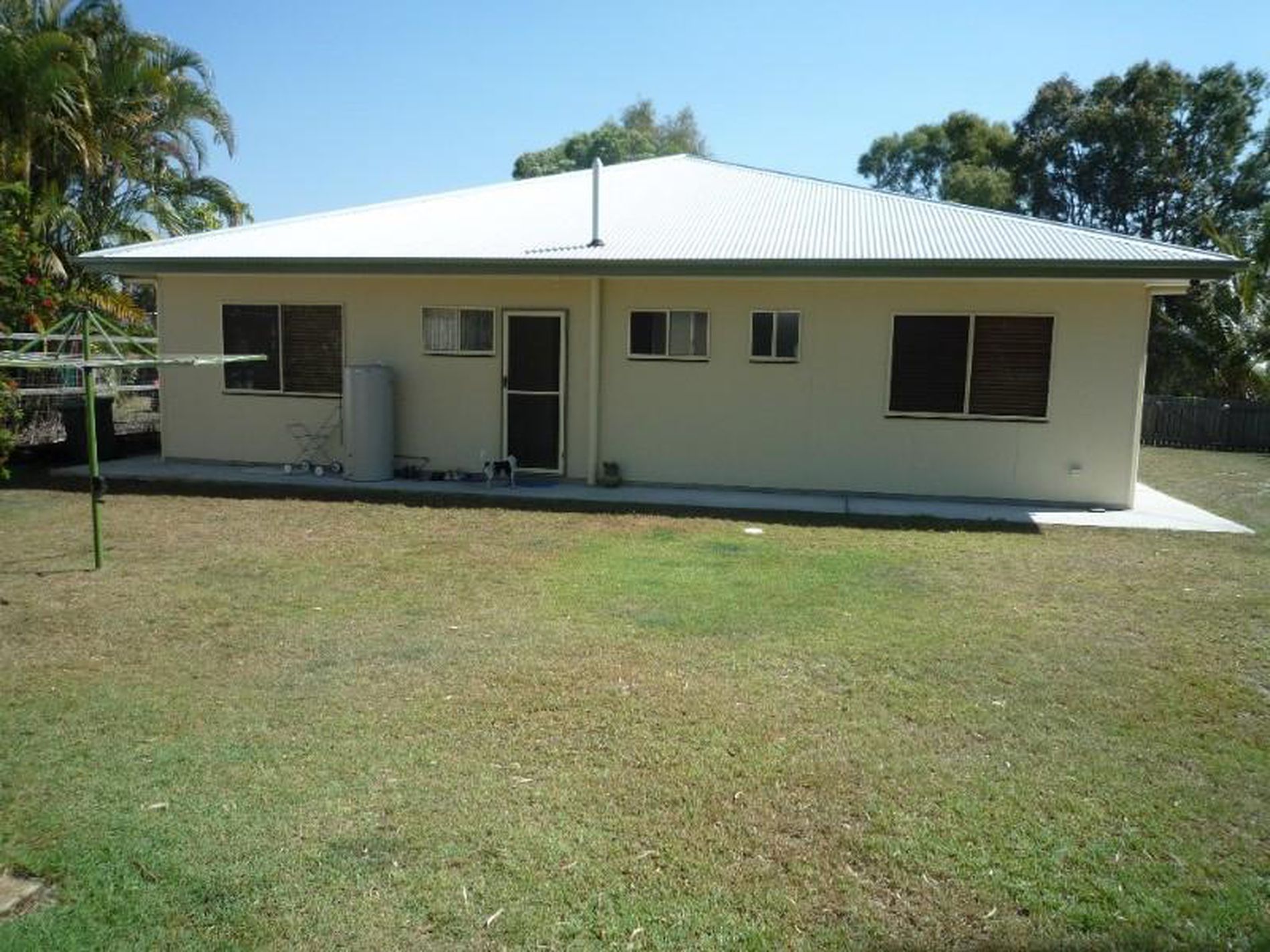 40 First Avenue, Woodgate