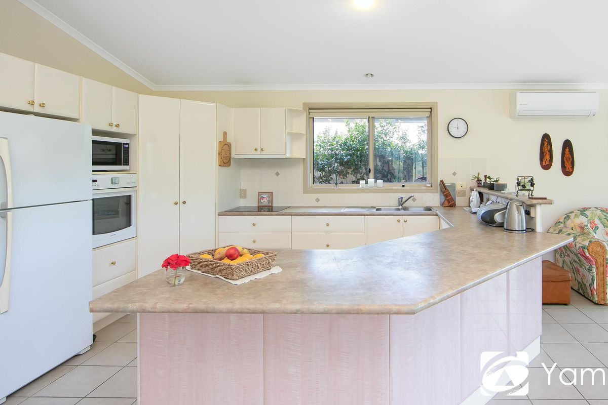 1 / 40 Bayview Drive, Yamba