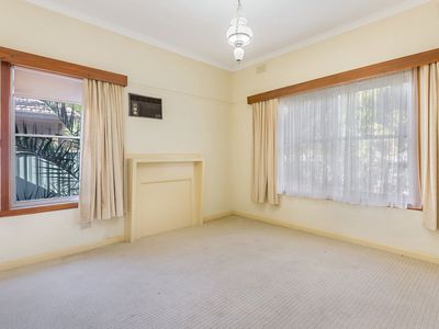 10 Ebden Street, Heathcote