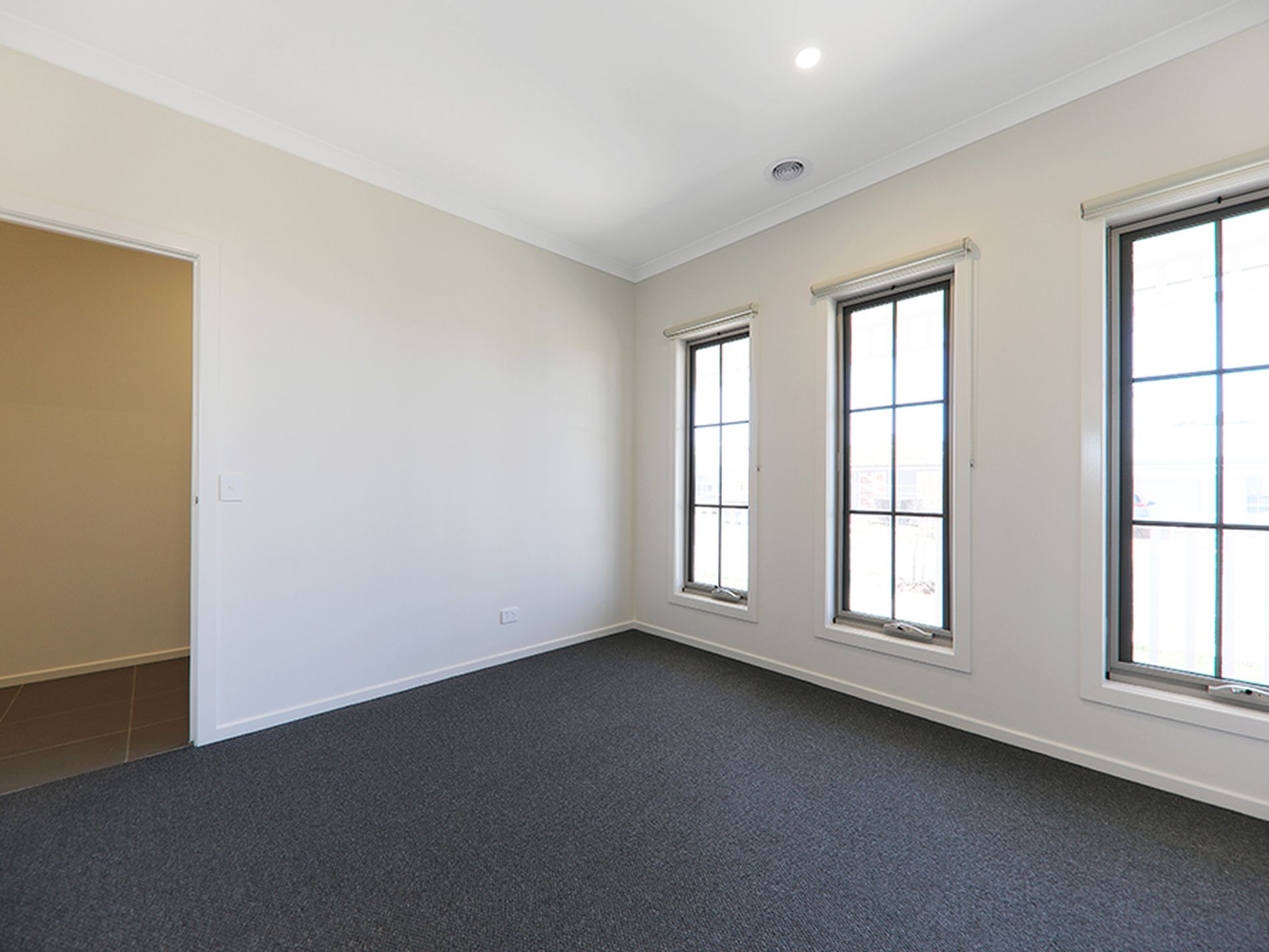 30 Rochester Crescent, Eynesbury