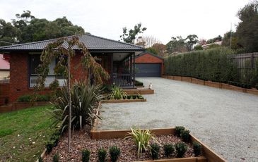32 Beacosfield Emerald Road, Beaconsfield Upper