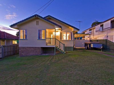 33 Glading St, Manly West