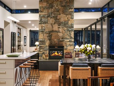 11903 Tasman Highway, Rocky Hills