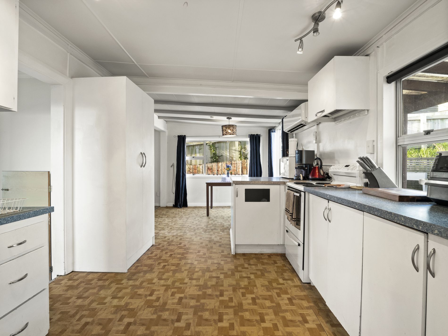 12 Kirkland Street, Green Island