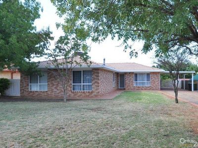 44 Jack William Drive, Dubbo