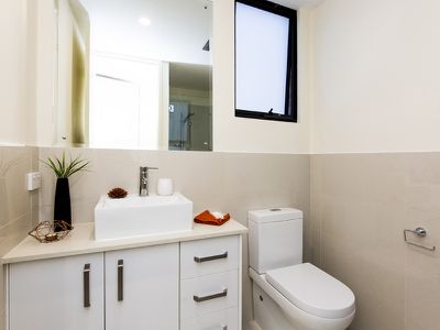 12 / 33 Windsor Street, Perth