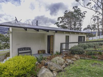 8432 Channel Highway, Cradoc