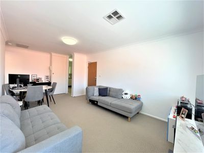 4 / 8 Curt Street, Ashfield