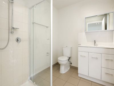 18 Waxflower Crescent, Bundoora