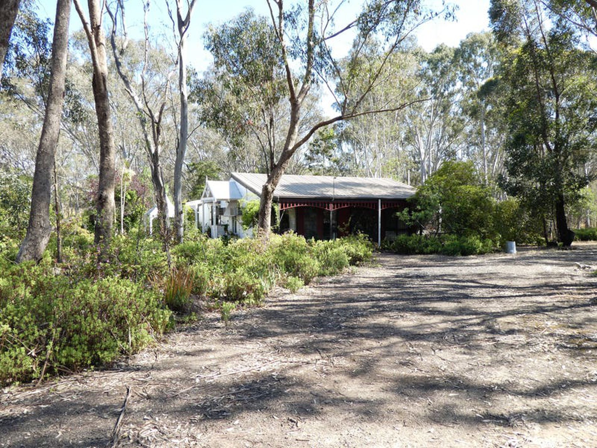 550 Telegraph Rd, Seymour