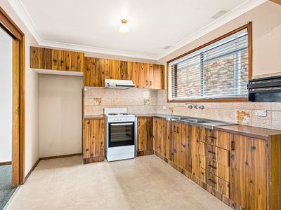 1 / 24 Lagoon Street, Barrack Heights