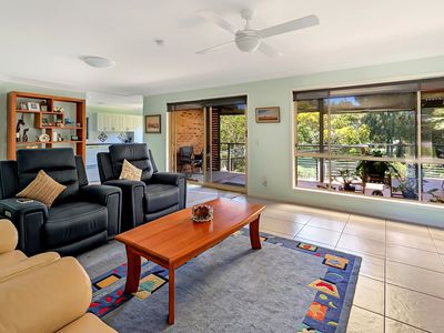 5 Tarourga Place, Dalmeny