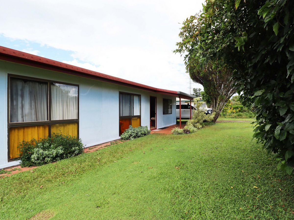28 Hillview Circuit, Atherton