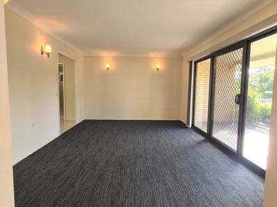 49 Murrajong Road, Springwood