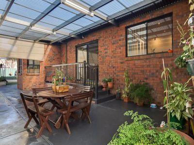 12 Peter Drive, Sunshine West