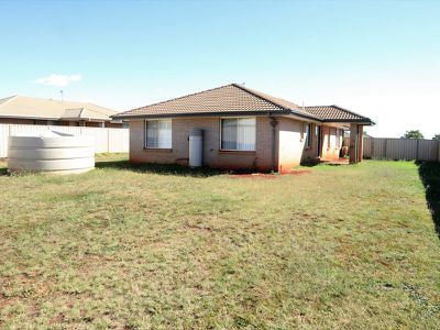 18 Casuarina Street, Kingaroy