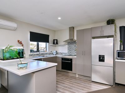1 / 138 Kerrs Road, Avonside