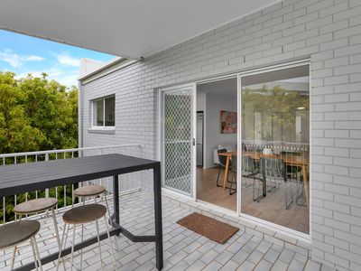 9 / 8 Victor Street, Alexandra Headland