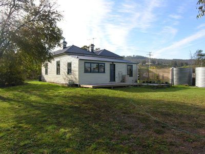 8239 Channel Highway, Cradoc