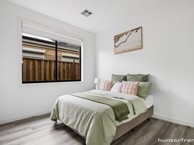 7 Kalinda Avenue, Deanside
