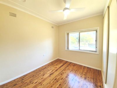 52 Tamplin Road, Guildford