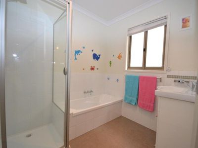 34 Freeburgh Avenue , Mount Beauty