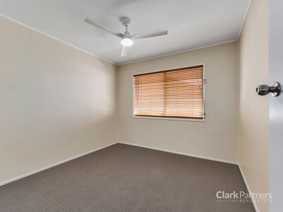 16 Valiant Crescent, Strathpine