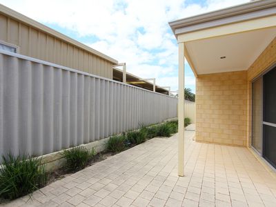 3/3 Duggan Court, Balga
